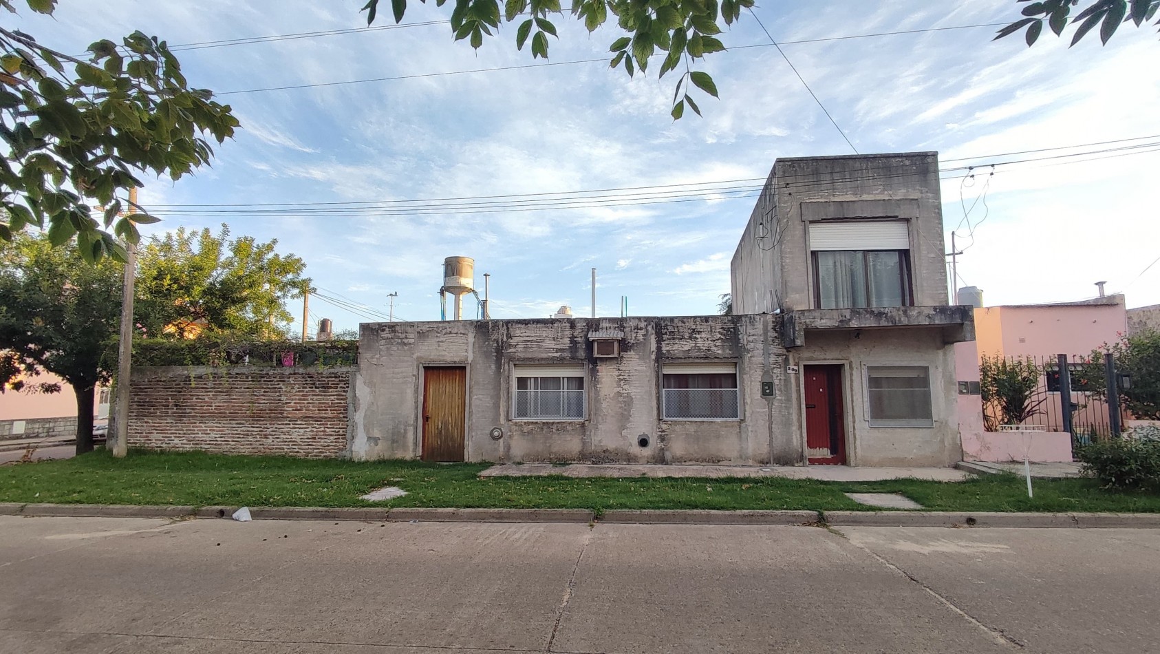 CASA FAMILIAR